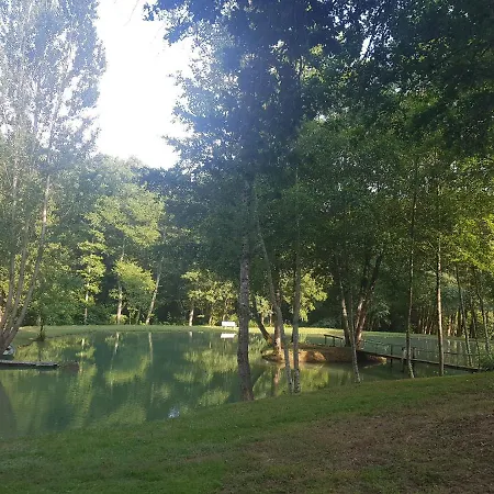 Camping Retour Aux Sources Maupas